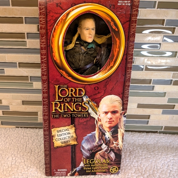 Toybiz Lord of the Rings The Two Towers 1/6 12 Inch LEGOLAS  Figure-New in box - Picture 1 of 5